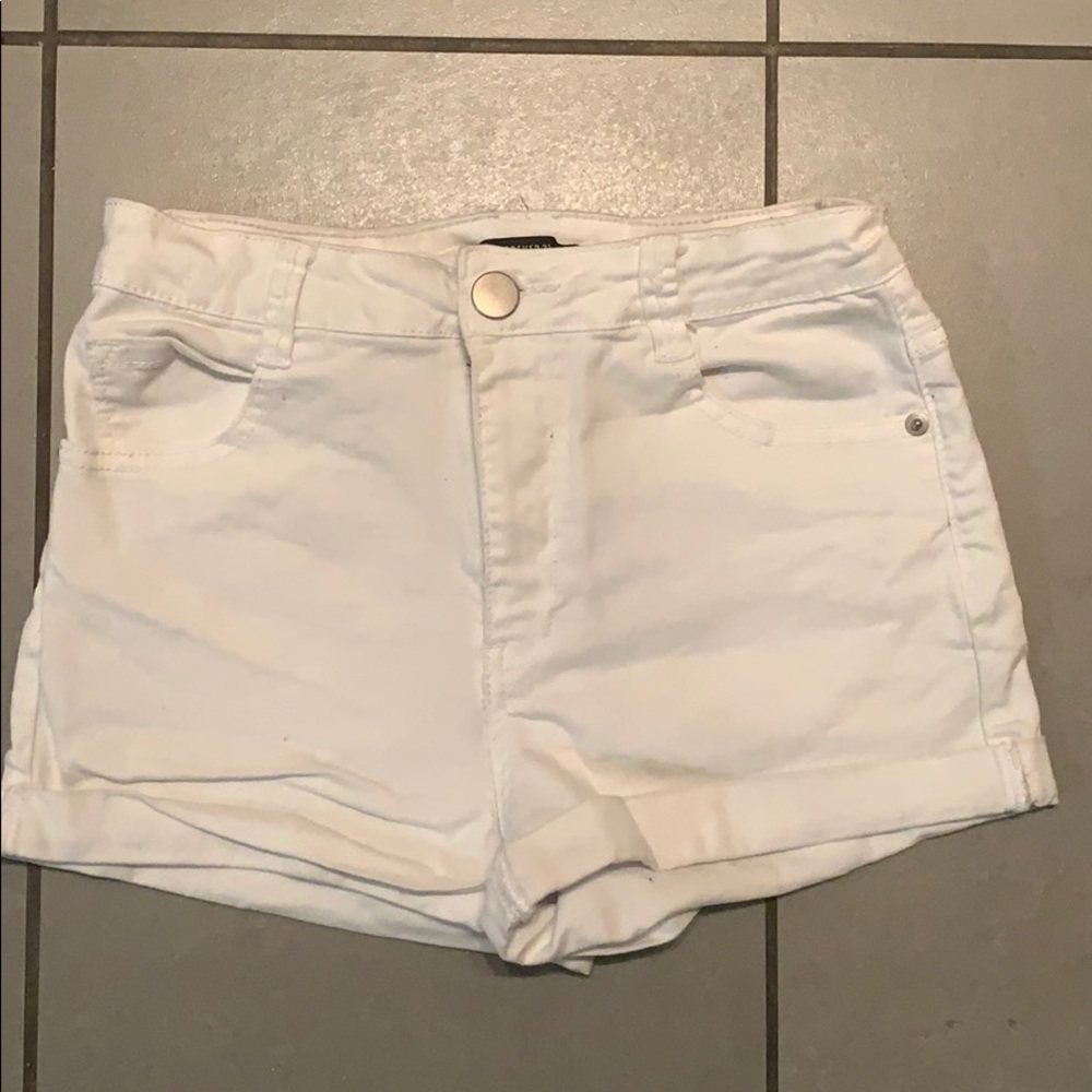 white shorts!!